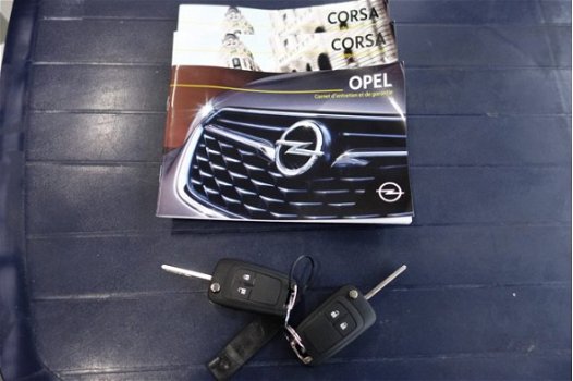 Opel Corsa - 1.4 120 Jaar Edition Carplay Intel-link / LMV / Airco / Cruise - 1