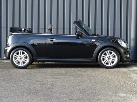 Mini Mini Cabrio - 1.6 Cooper Chili Automaat | Leder | Stoelverwarming - 1