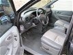 Chrysler Grand Voyager - 3.3i V6 LX Stow & Go - 1 - Thumbnail