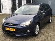 Ford Focus Wagon - 1.0 EcoBoost Titanium | Trekhaak | Navi | Parkeersensoren | Airco | Bluetooth |