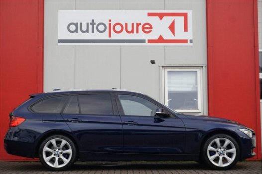 BMW 3-serie Touring - 320i xDrive Executive - 1