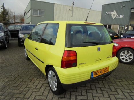 Seat Arosa - 1.0i Select Radio-Cd Speler. APK 05-2020 - 1