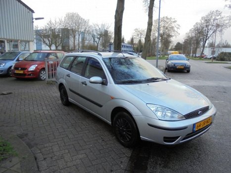 Ford Focus Wagon - 1.6-16V Cool Edition - 1