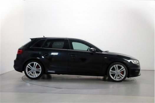 Audi A3 Sportback - 1.6 TDI Ambition Pro Line S S-Tronic S-Line Xenon Half-Leder Navigatie Climate C - 1