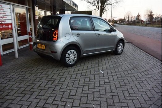 Volkswagen Up! - 1.0 60PK MOVE UP Executive - 1