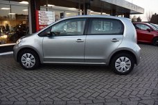 Volkswagen Up! - 1.0 60PK MOVE UP Executive