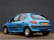 Peugeot 206 - 1.6-16V Gentry APK t/m 18-04-2020 MEENEEMPRIJS - 1 - Thumbnail