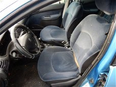 Peugeot 206 - 1.6-16V Gentry APK t/m 18-04-2020 MEENEEMPRIJS