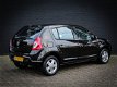 Dacia Sandero - 1.2 Blackline / Airco / Sportvelgen / 75PK - 1 - Thumbnail