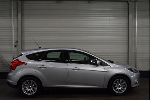 Ford Focus - 1.6 TI-VCT Titanium +CLIMA/TREKHAAK/PDC - 1