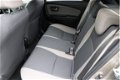 Toyota Yaris - 1.5 Hybrid Bi-Tone Plus Navigatie-cruise control-16 inch - 1 - Thumbnail