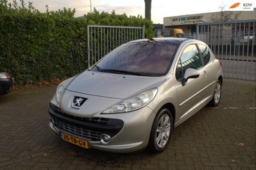 Peugeot 207 - 1.6-16V XS Pack APK tot 15-10-2020 - 1