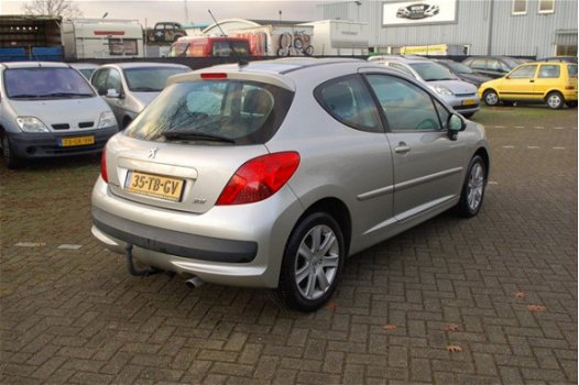 Peugeot 207 - 1.6-16V XS Pack APK tot 15-10-2020 - 1