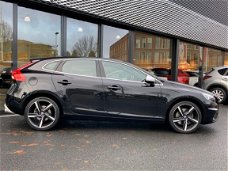 Volvo V40 - D4 BUSINESS R-DESIGN