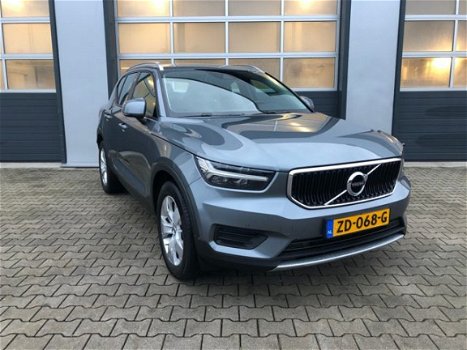 Volvo XC40 - 2.0 T4 Momentum / Navi / LM / LED - 1