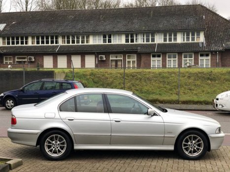 BMW 5-serie - 525D EXECUTIVE - LEER - ZEER MOOIE STAAT - 1