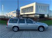 Volvo V70 - 2.5 COMFORT-LINE Zeer netjes - 1 - Thumbnail