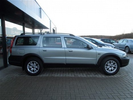 Volvo XC70 - 2.5 T AWD Ecc Leder Youngtimer 2004 - 1