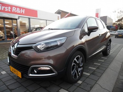 Renault Captur - 0.9 TCe dynamiqua clima en navigatie 17