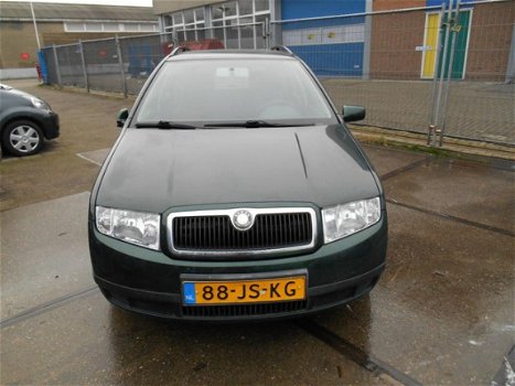 Skoda Fabia Combi - 1.4 68pk Classic - 1