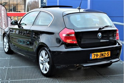 BMW 1-serie - 116i Sport Line schuifdak airco 18 inch - 1