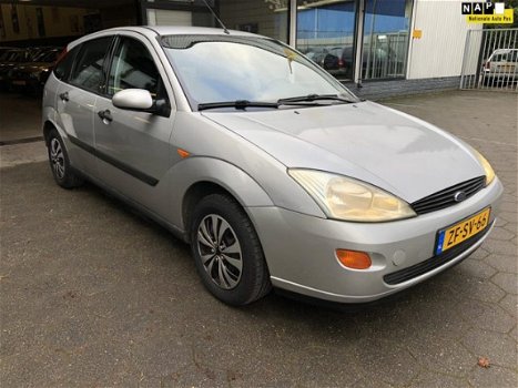 Ford Focus - 1.6-16V Trend - 1