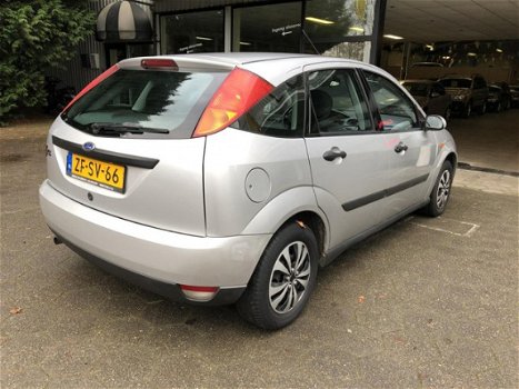 Ford Focus - 1.6-16V Trend - 1