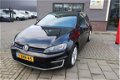 Volkswagen Golf - 1.4 TSI GTE EX BTW / Navigatie / Cruise (Incl btw 18.149 Euro) - 1 - Thumbnail