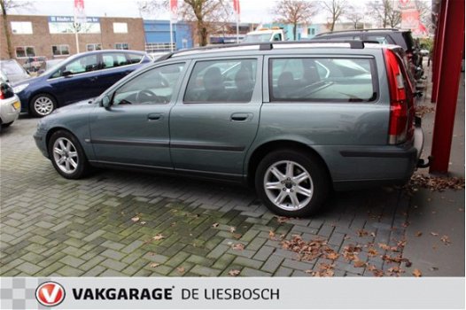 Volvo V70 - 2.4 D5 Geartronic Black Sapphire Edition II - 1