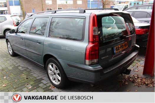 Volvo V70 - 2.4 D5 Geartronic Black Sapphire Edition II - 1