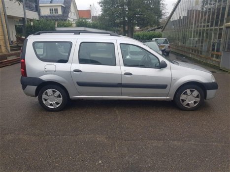 Dacia Logan MCV - 1.6-16V Lauréate - 1