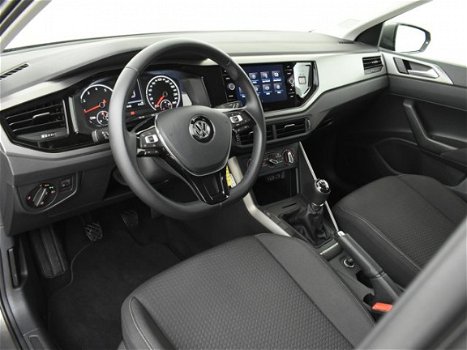 Volkswagen Polo - 1.0 MPI 80PK Comfortline | App Connect | Cruise Control | 15'' LMV | Fabrieksgaran - 1