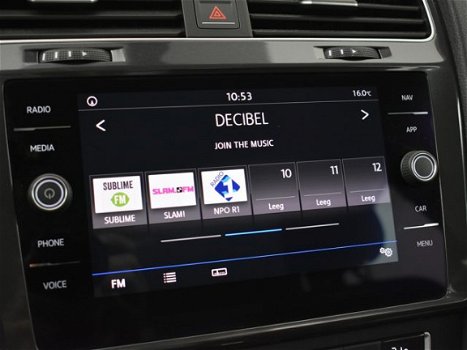 Volkswagen Golf - 1.0 TSI 110PK DSG Aut. Comfortline Navigatie | DAB Radio | PDC v+a | Bluetooth | 1 - 1