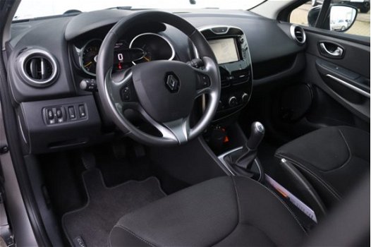 Renault Clio - TCe 90 Night & Day | PDC | Navi | Airco | 4 seizoenenbanden | 1e eigenaar | Dealer on - 1