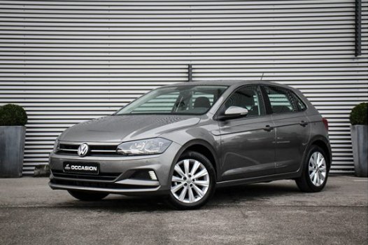 Volkswagen Polo - Comfortline 1.0 TSI 95pk Navigatie Parkeersensoren DAB Cruise control Climatronic - 1