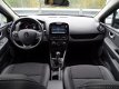 Renault Clio - TCe 120pk Intens | Navigatiesysteem | Cruise control | Climate control | - 1 - Thumbnail