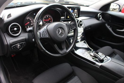 Mercedes-Benz C-klasse - 220 CDI Lease Edition Led/Automaat/Sportstoelen/Trekhaak - 1