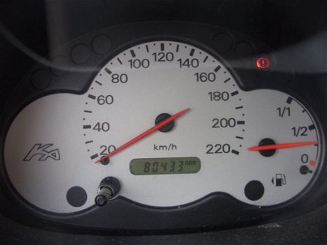 Ford Ka - 1.3 Cool & Sound Lage km stand, APK tot 11-01-2021 - 1