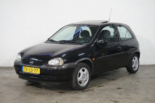 Opel Corsa - 1.2i-16V Eco Nieuwe apk - 1