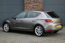 Seat Leon - 1.4 TSI ACT FR Dynamic, Navigatie, Bluetooth, Spraakbediening, LED koplampen, Parkeersen