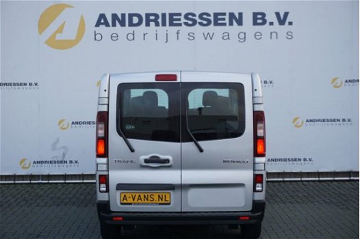 Renault Trafic - 1.6 dCi 8 Persoons L2H1 *MARGE* *99.847KM* Cruise control, Navi, Parkeersensoren - 1