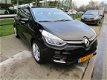 Renault Clio Estate - 1.5 dCi 90Pk Ecoleader Zen Airco MediaNav PDC a - 1 - Thumbnail