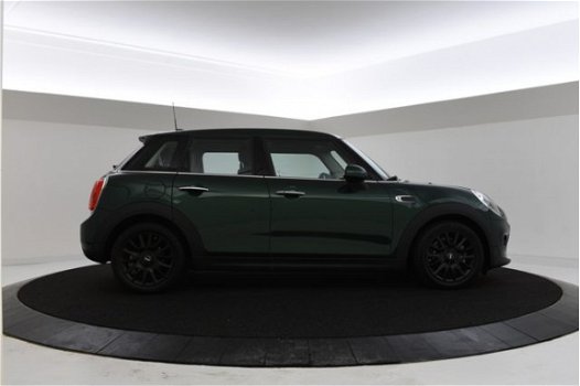 Mini Mini Cooper - 5-deurs | Navi | Airco - 1