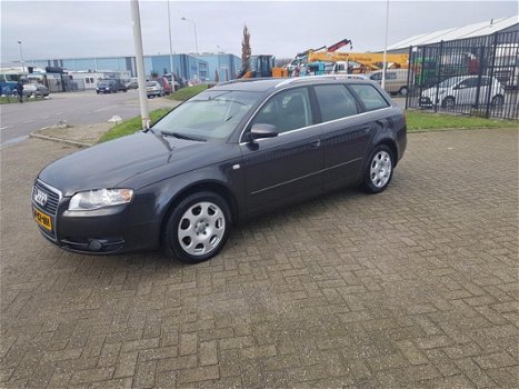 Audi A4 Avant - 2.0 TDI Advance - 1