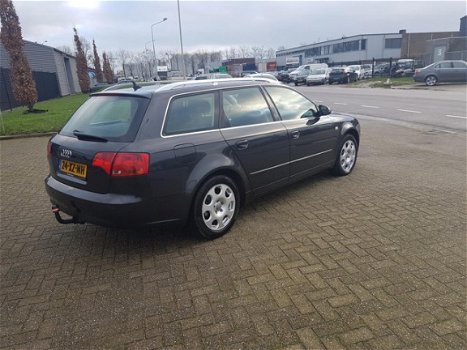 Audi A4 Avant - 2.0 TDI Advance - 1