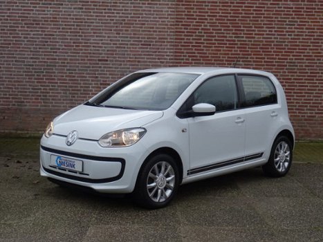 Volkswagen Up! - 1.0 Club up - 1