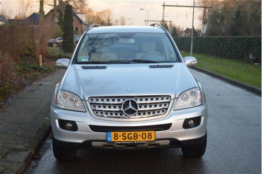 Mercedes-Benz M-klasse - 320 CDI 4-matic/leer/navi/dealer onderh - 1