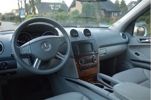 Mercedes-Benz M-klasse - 320 CDI 4-matic/leer/navi/dealer onderh - 1