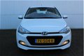 Hyundai i20 - 1.0 T-GDI i-Drive Cool *AIRCO / TREKHAAK / NAP - 1 - Thumbnail