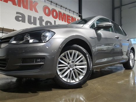 Volkswagen Golf - 1.2TSI 86PK Cup + OH HISTORIE/NAVI/CLIMA/CRUISE/PDC/PARK ASSIST/BLUETOOTH/STOELVER - 1